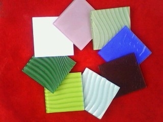 佛山市陶一色釉 水晶玻璃馬賽克顏料、玻璃釉料與高溫油墨的研發(fā)創(chuàng)新